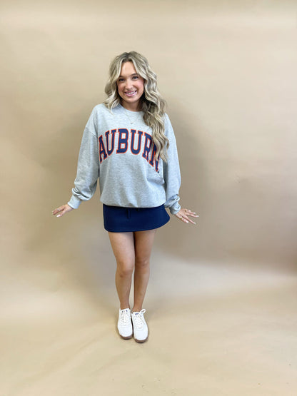 The Mallory Applique Crewneck Sweatshirt Top with Applique