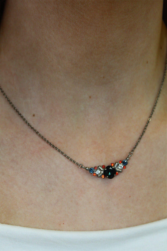 ARAILA PENDANT NECKLACE