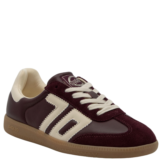 Cloud W26 in Wine Cream Back 70 Sneakers