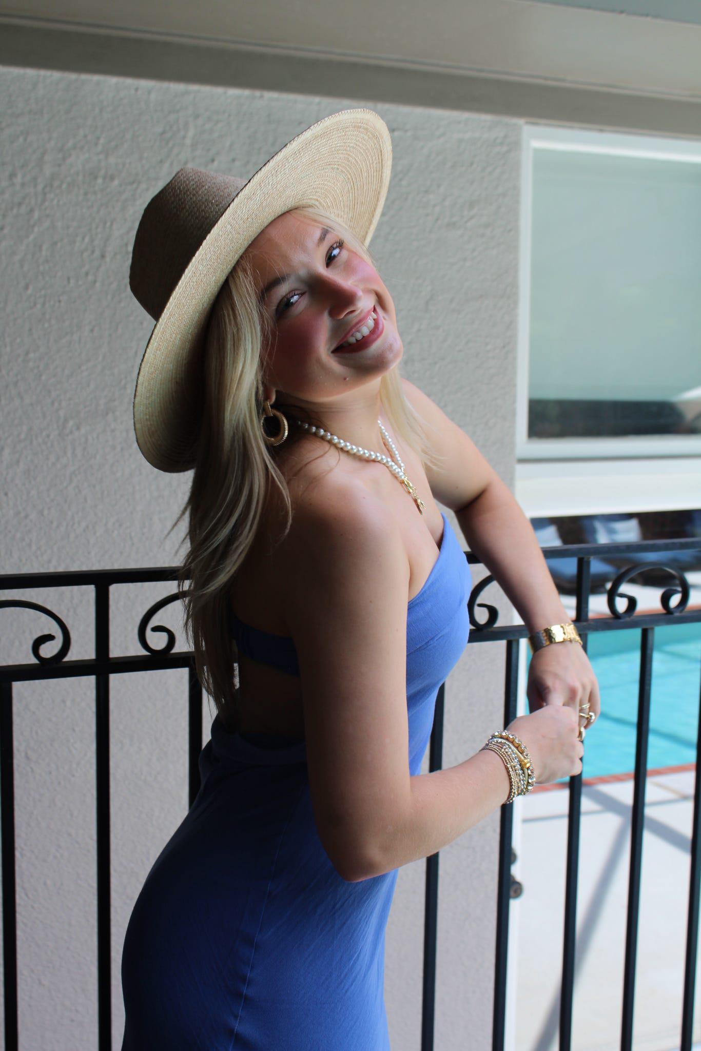 Flor Coconut Palm Hat