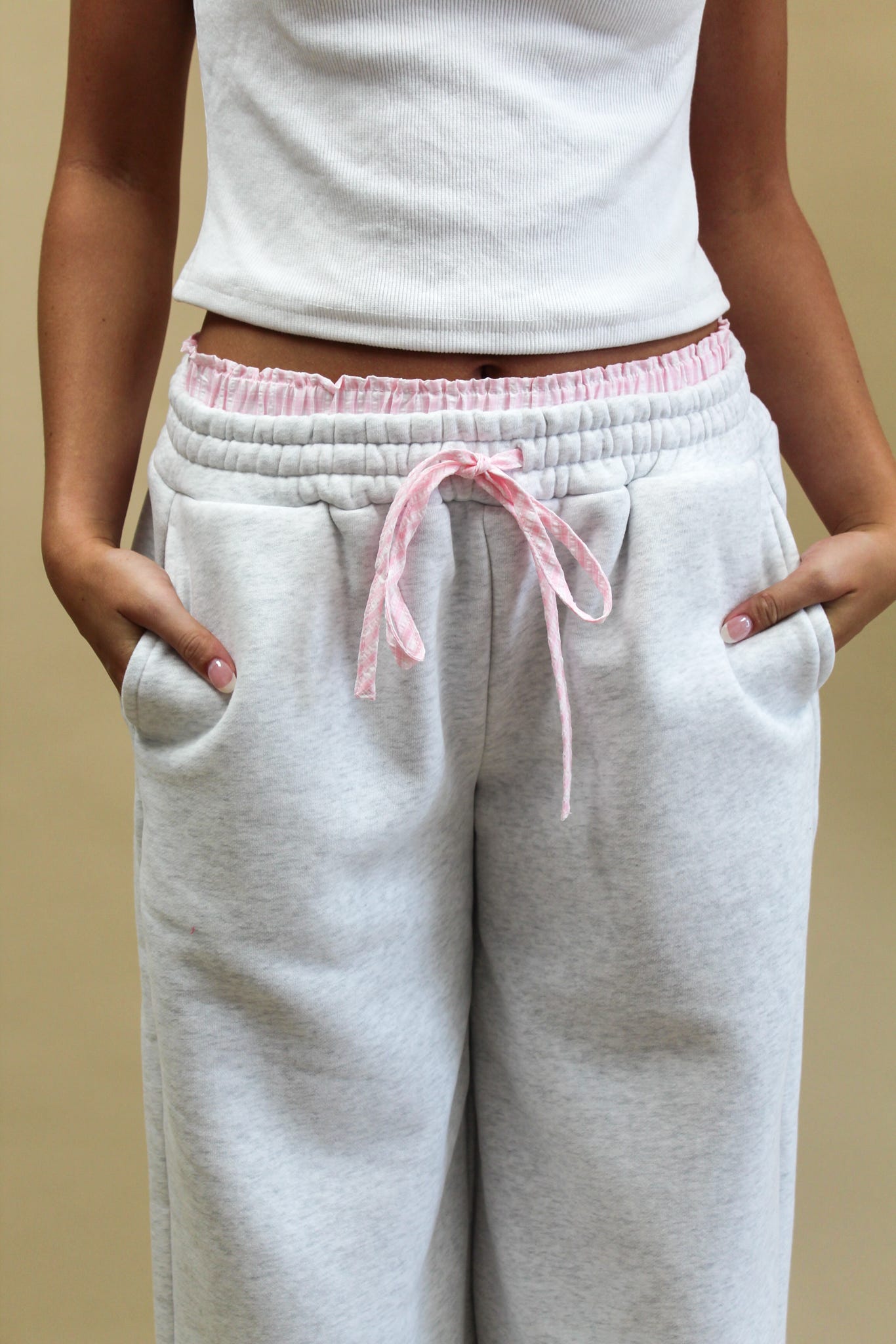 Peekaboo Plaid Boxer Sweatpants