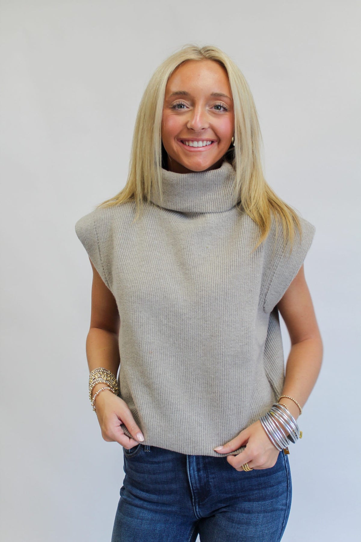 Aspen Heights Sleeveless Sweater Top
