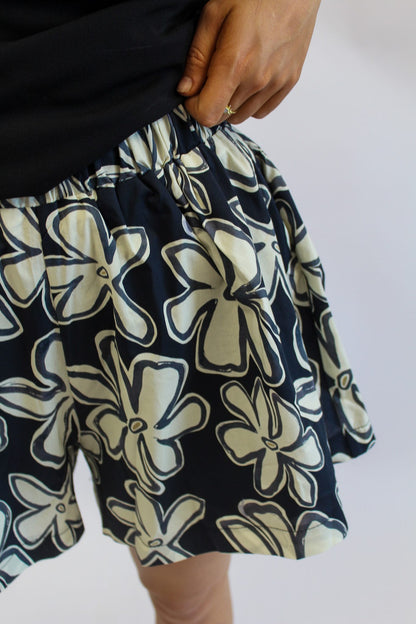 Jardin Luxe Shorts
