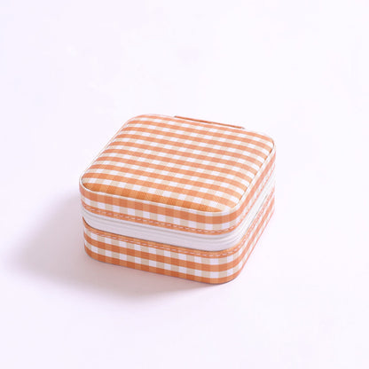 The Gingham Travel Jewelry Case