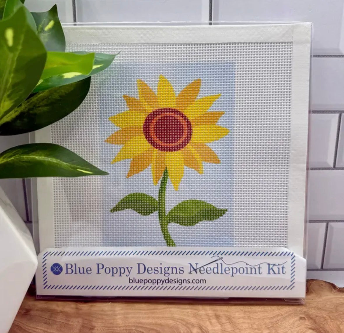 Sunflower Needlepoint Kit 6x4 (isolated sunflower) | default - #NP88-FLO-013