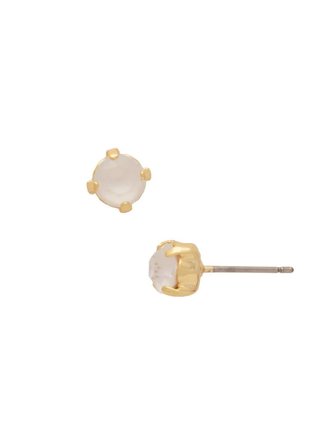 Jayda Stud Earrings