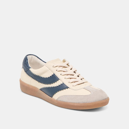Merit White/Navy Leather Sneaker