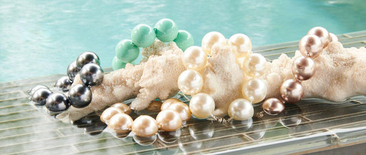 Hot Girls Pearl Pearl Necklace