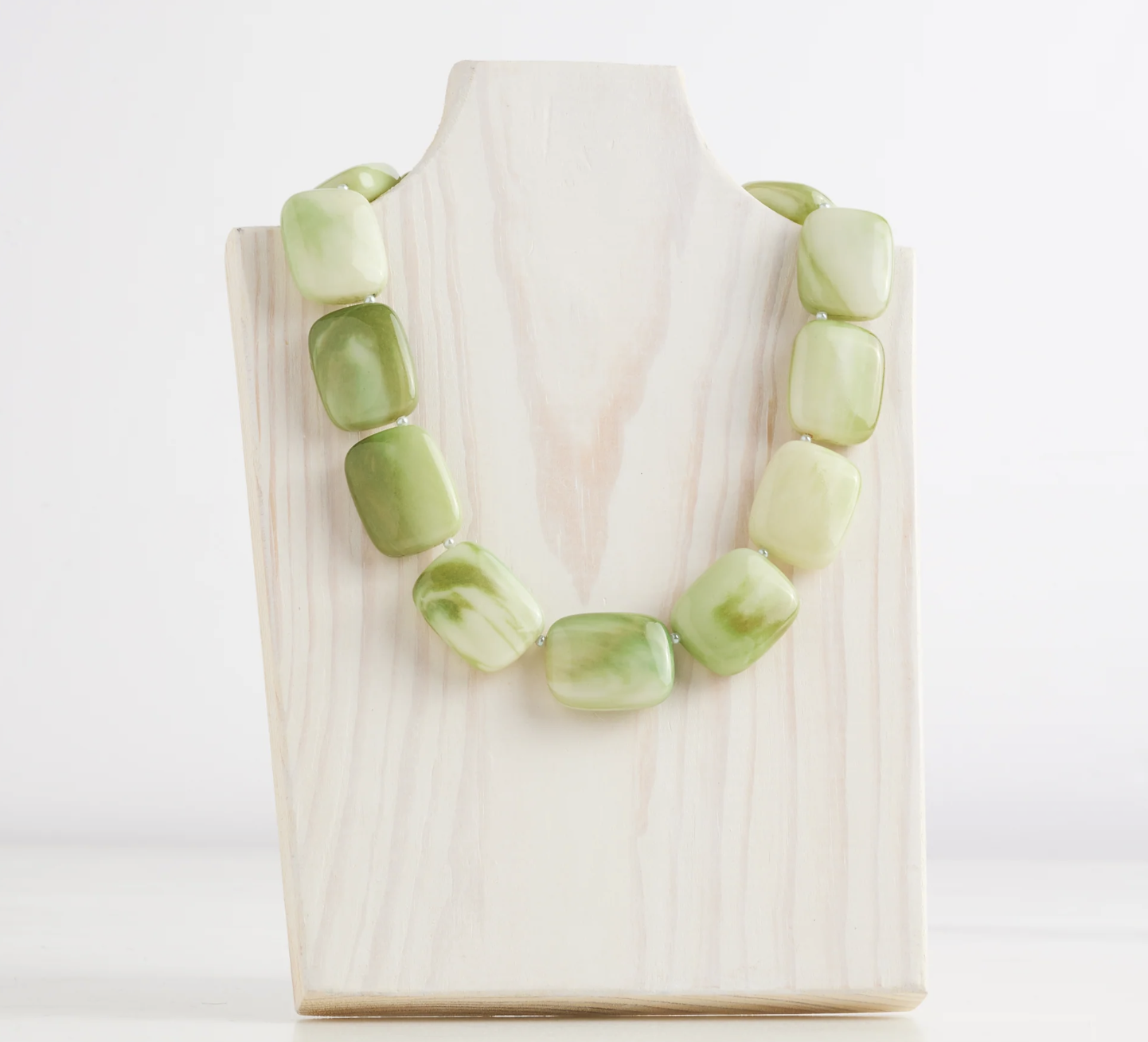 Chicklet Cooling Necklace (18 Inches)