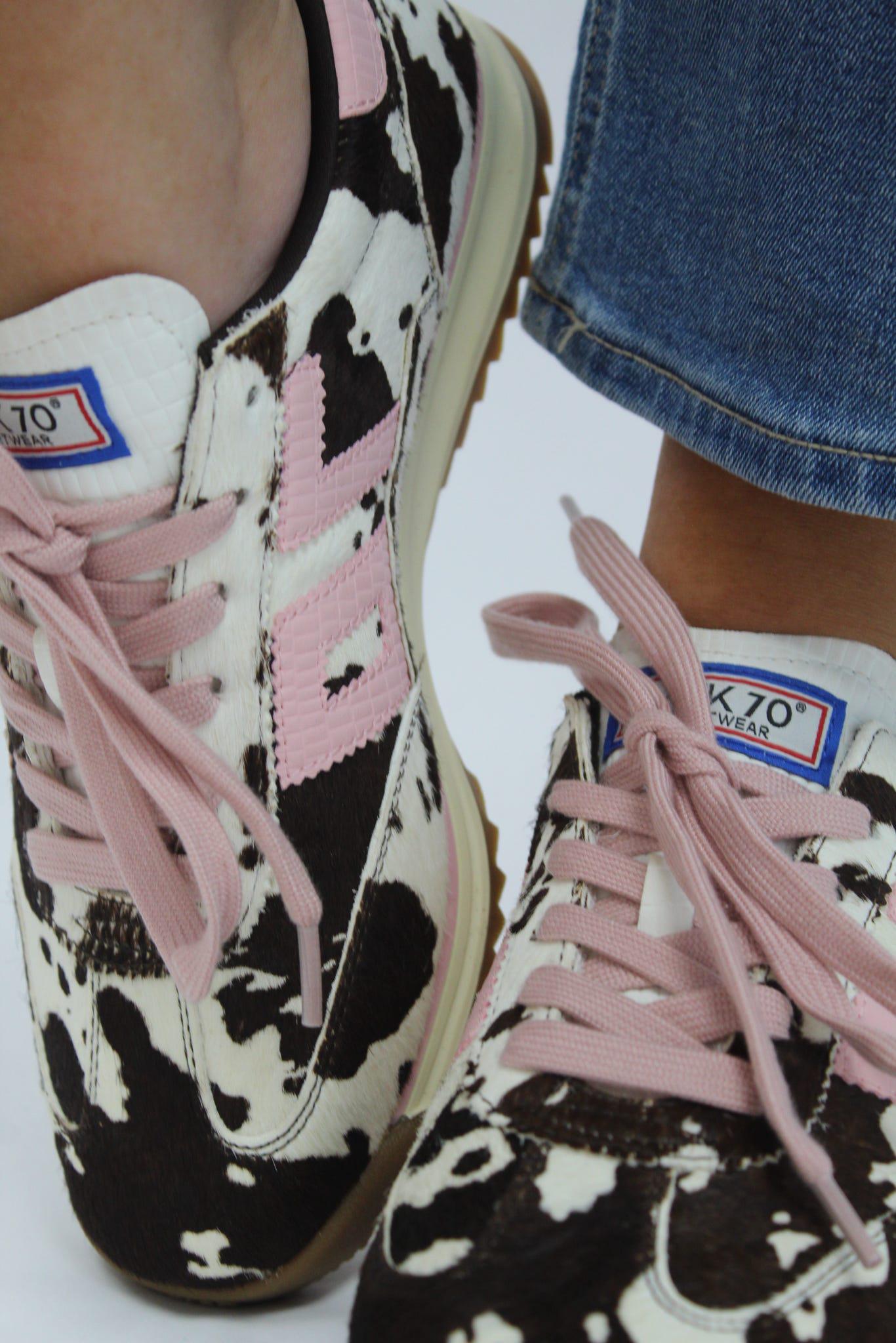 Cow Brown White Pink Jogger L