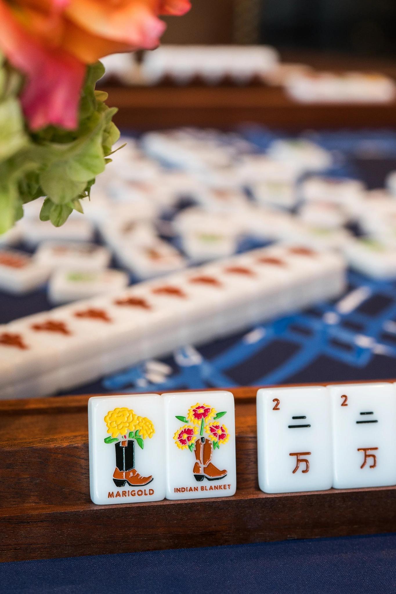 UNIVERSITY OF TEXAS® MAHJONG TILES