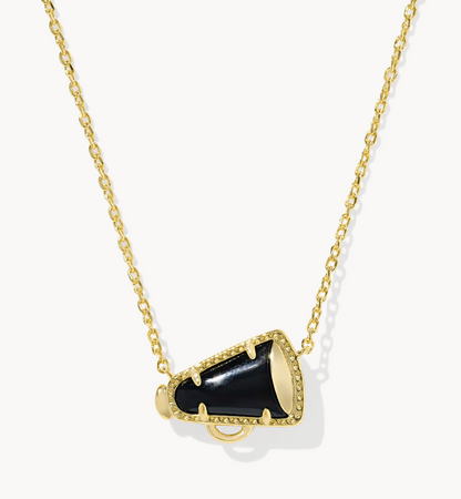 Cheer Short Pendant Necklace