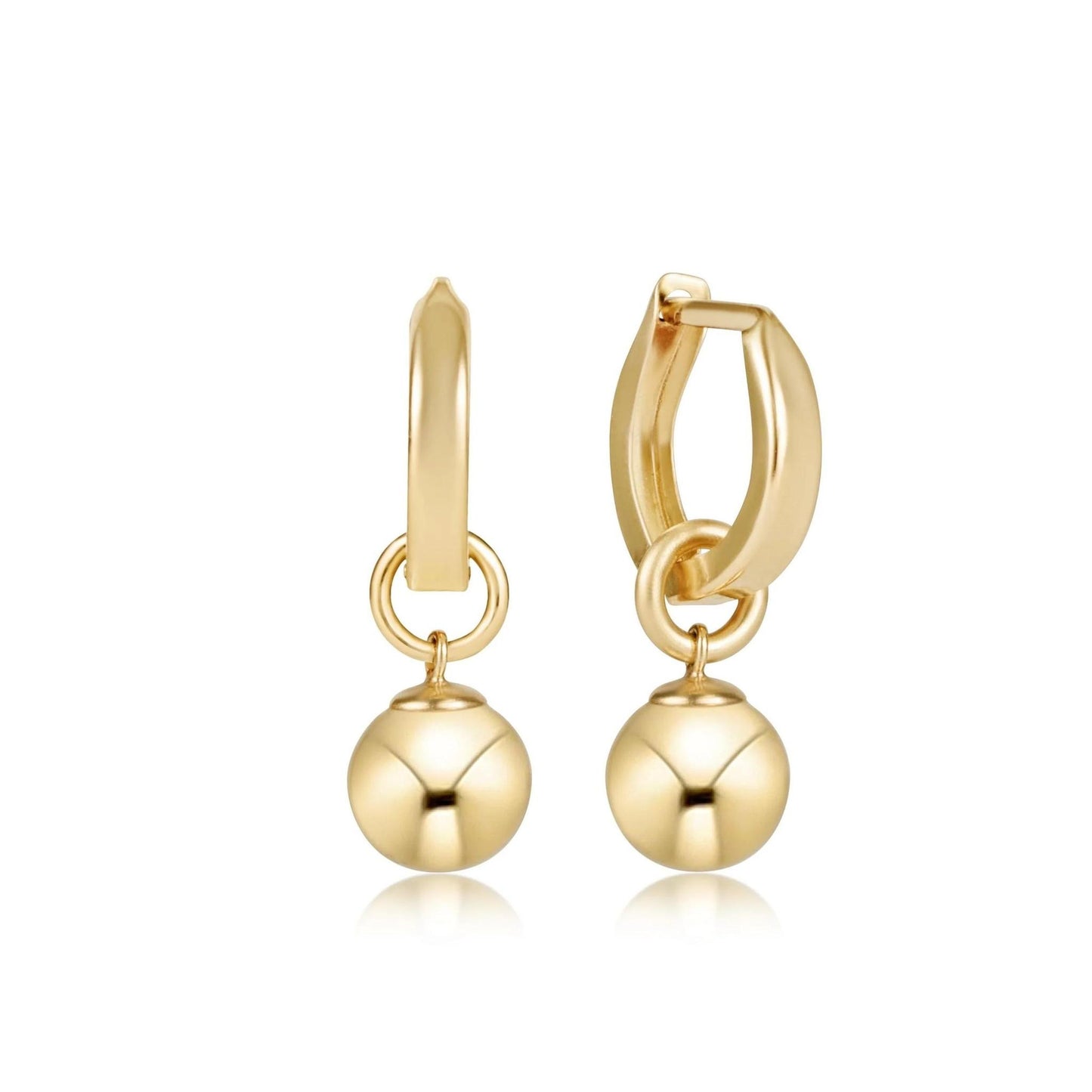 Huggie Gold 0.5" Hoop- Classic Gold 8mm Charm