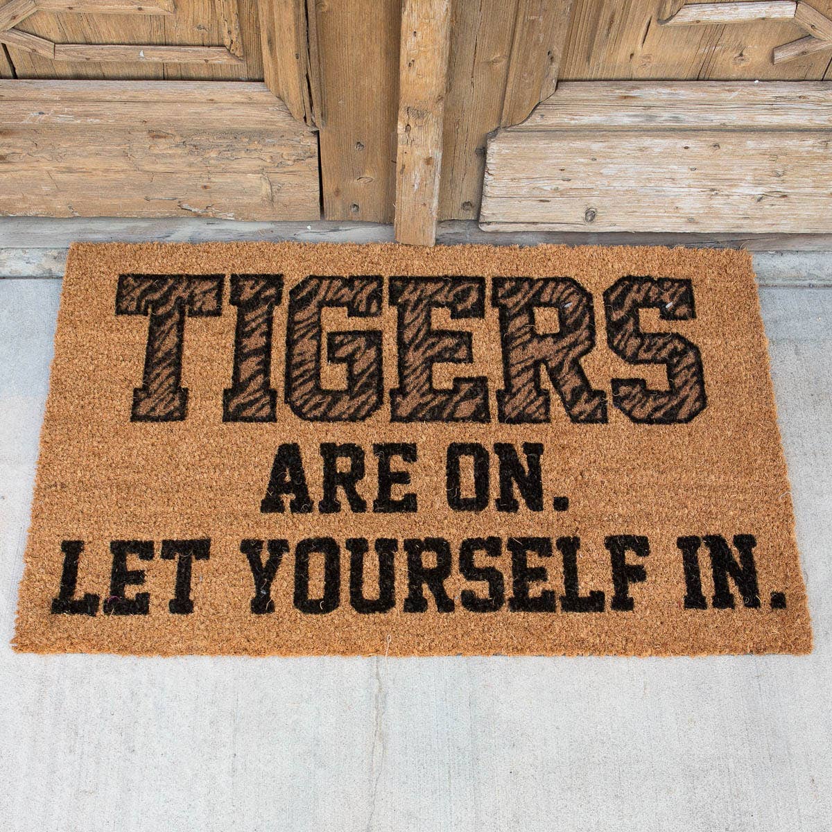Tigers Are On Coir Doormat   Natural/Black   30x18